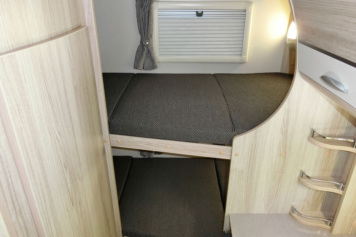 Cresson journey:Semi-double bed