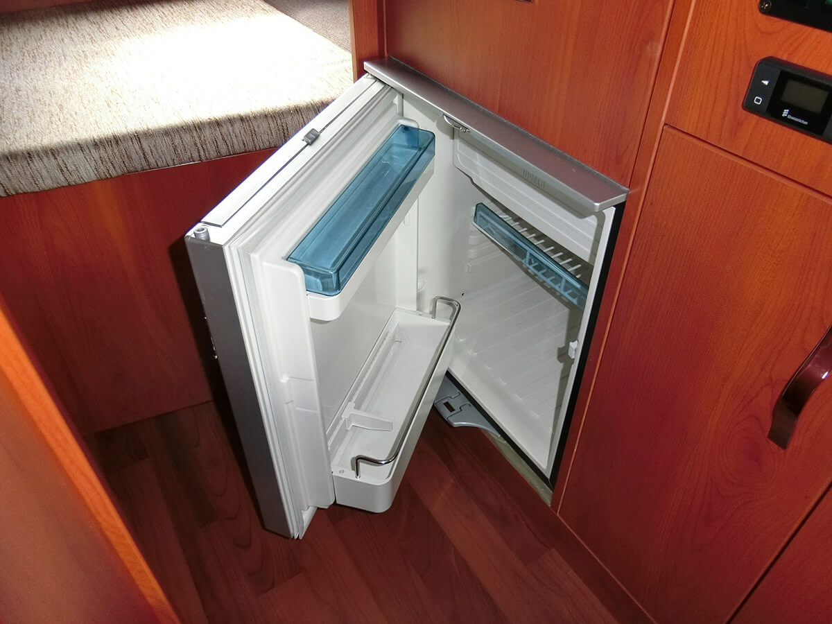 Cresson:Refrigerator