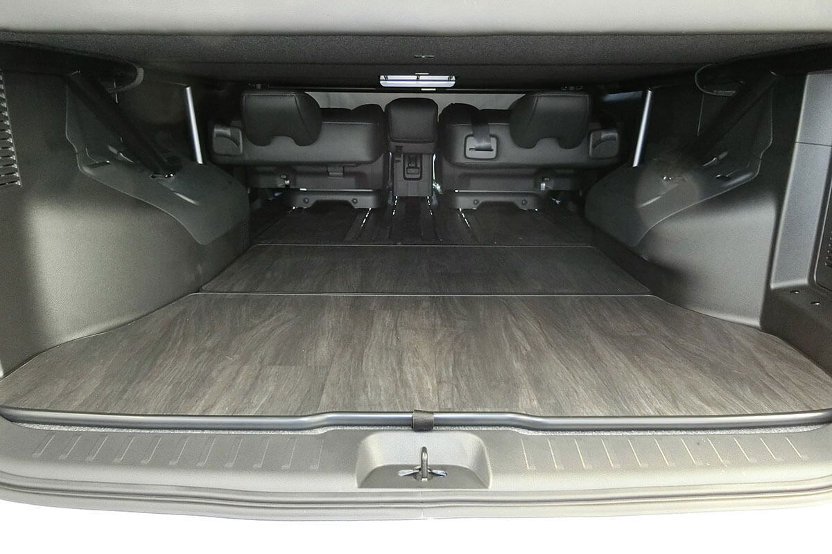 Serena camper:Storage space